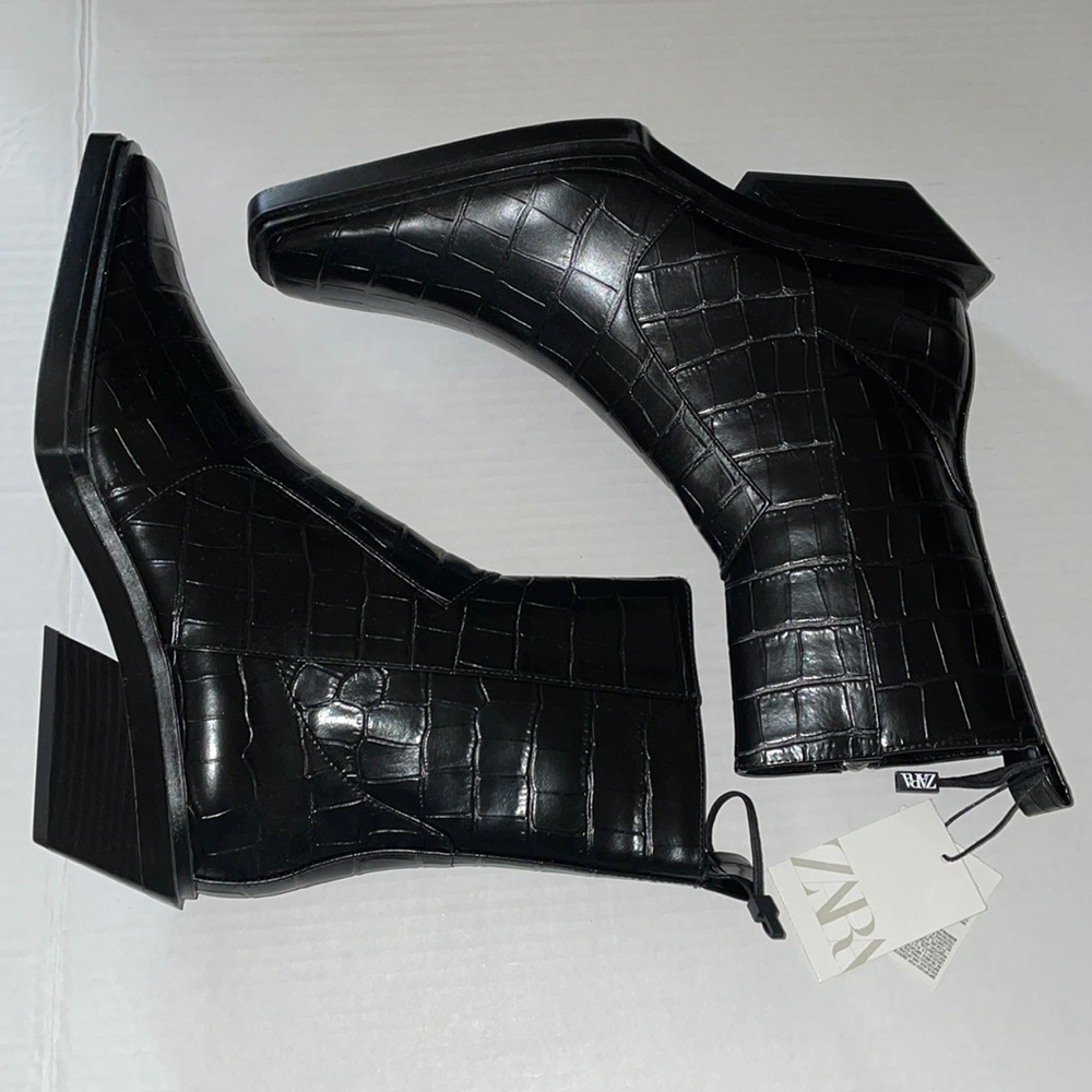 NWT Zara Boots